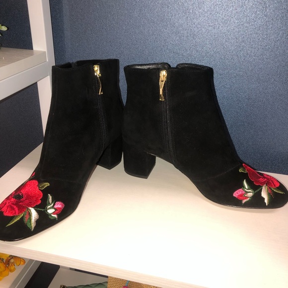 Kate Spade Black Boots - Picture 4 of 8